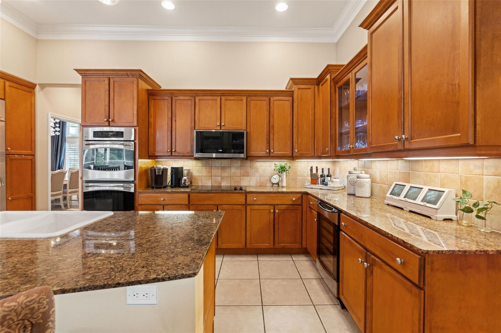 Image 41 of 92 For 2871 Grey Oaks Boulevard