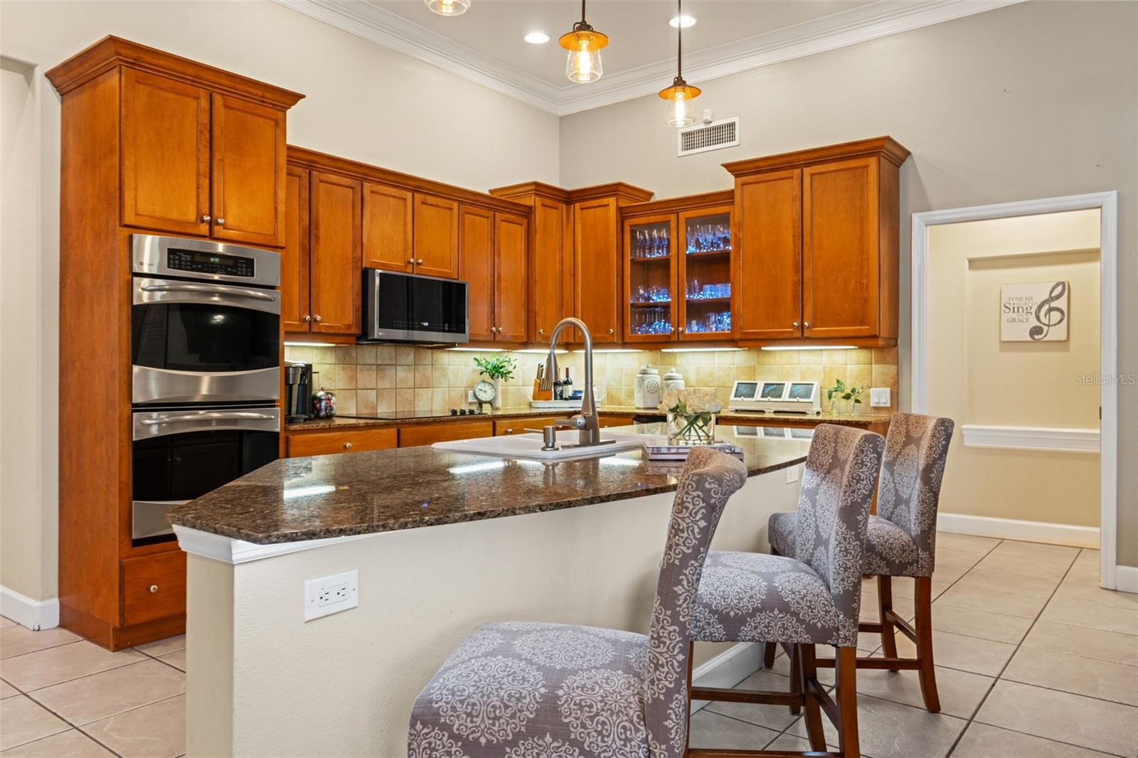 Image 43 of 92 For 2871 Grey Oaks Boulevard