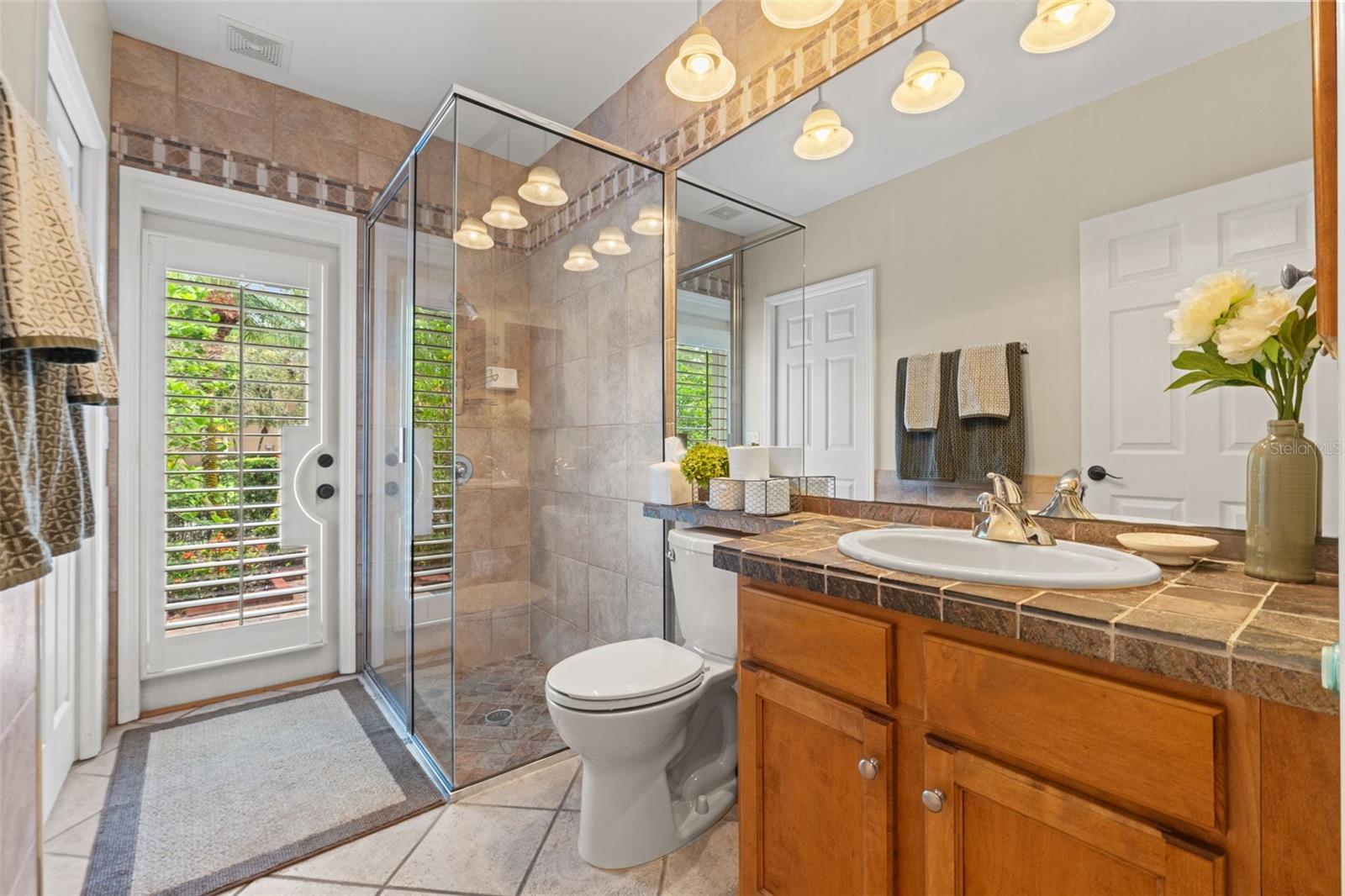 Image 54 of 92 For 2871 Grey Oaks Boulevard