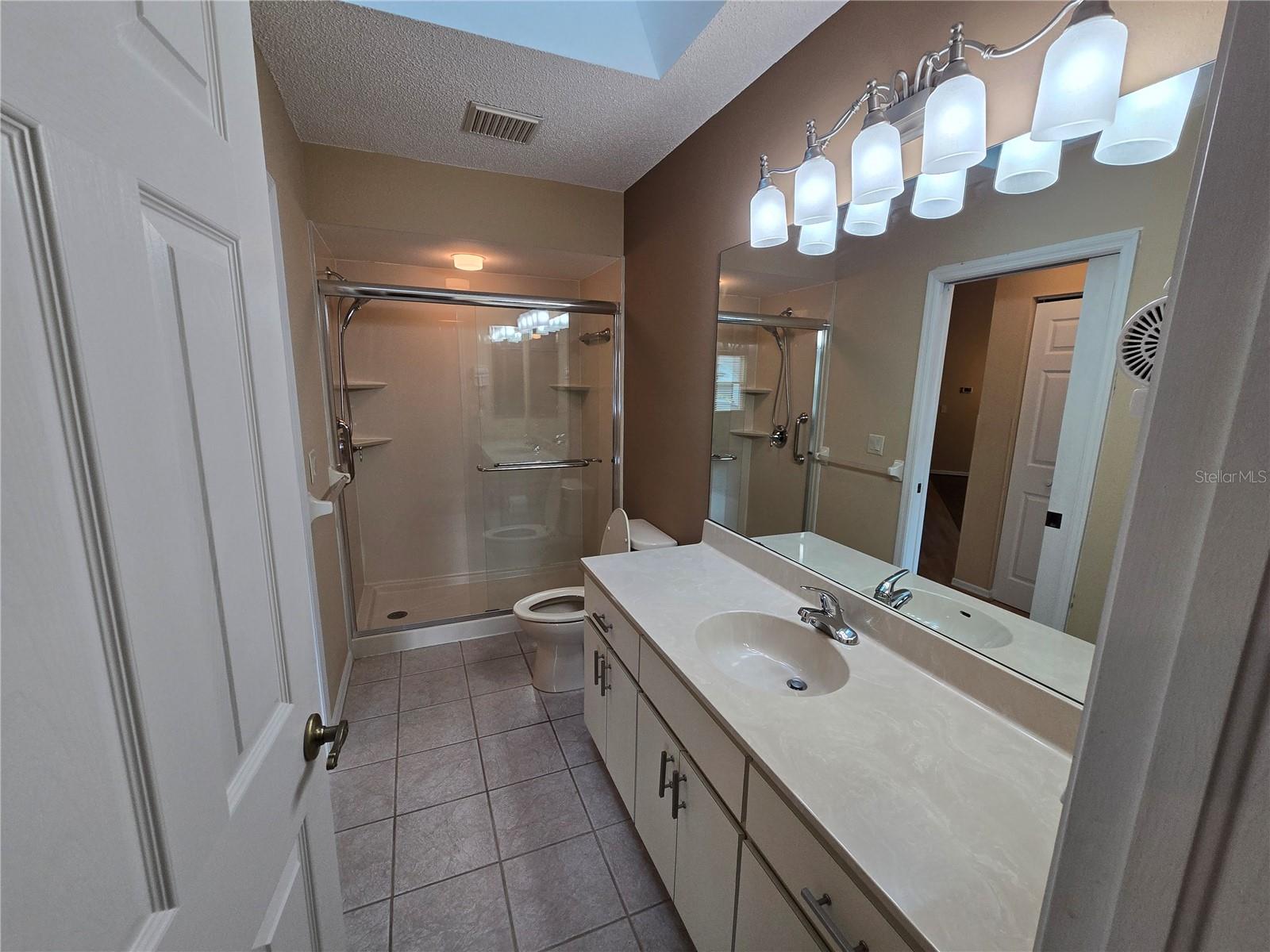 Image 29 of 41 For 9214 Golf View Drive