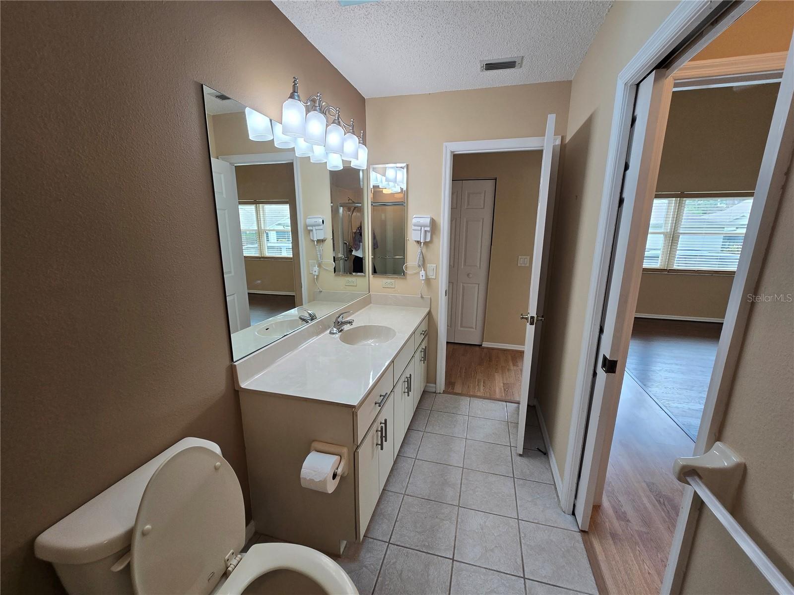 Image 30 of 41 For 9214 Golf View Drive