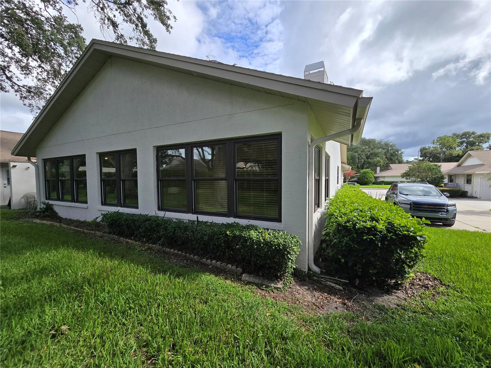 Image 40 of 41 For 9214 Golf View Drive