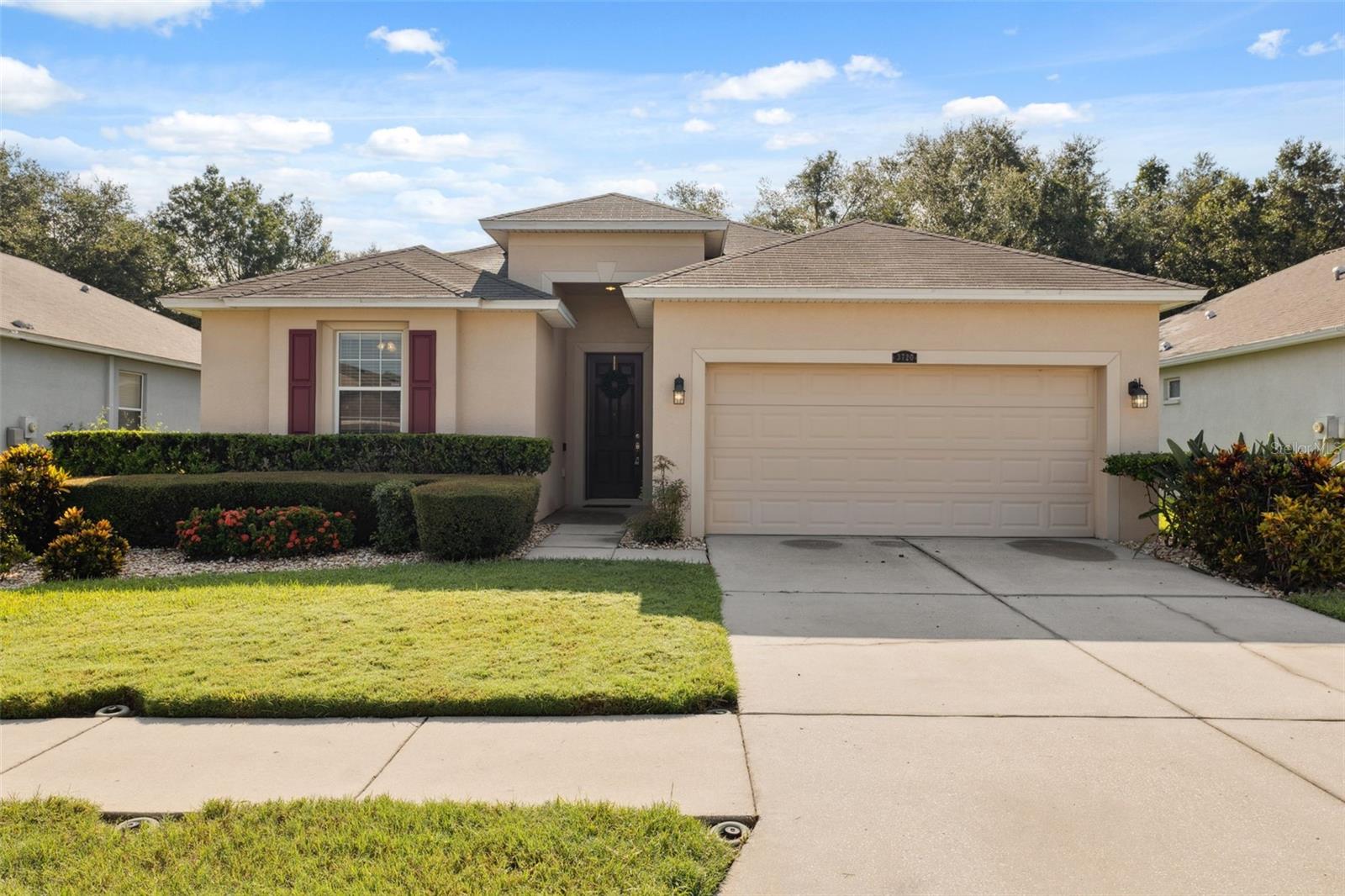 Image 2 of 19 For 3720 Grecko Drive
