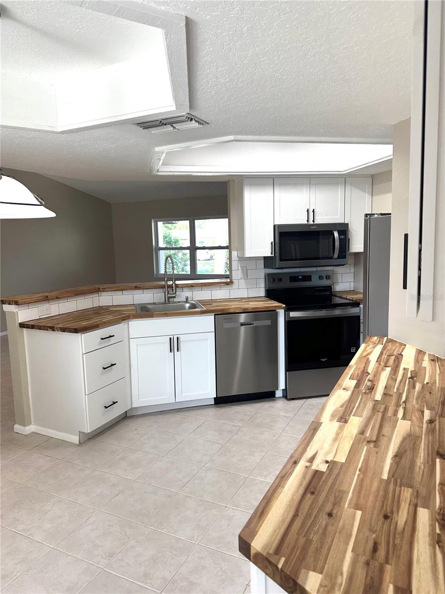 Image 9 of 32 For 2378 Canfield Drive