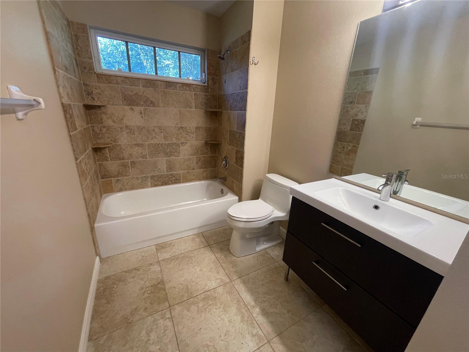 Image 30 of 50 For 3567 Country Pointe Place
