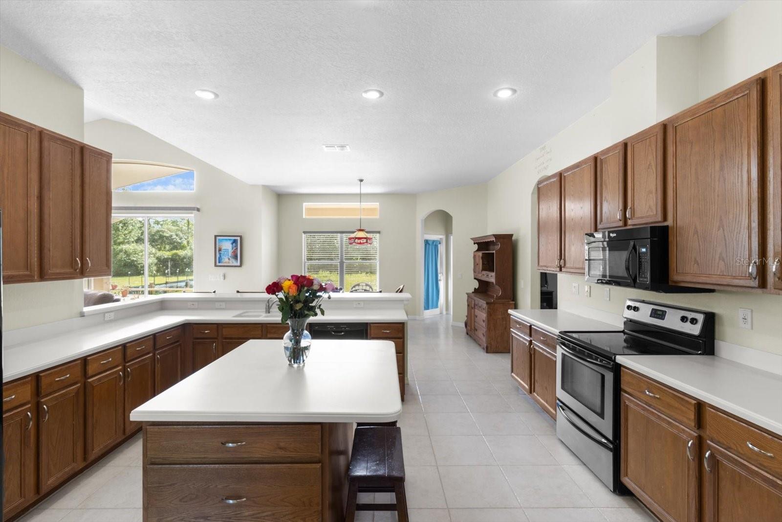 Image 15 of 48 For 11004 Carnes Street