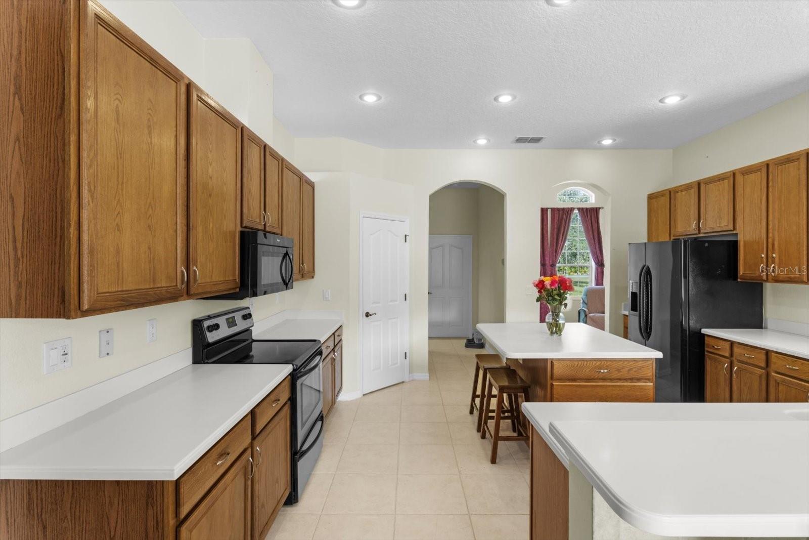 Image 17 of 48 For 11004 Carnes Street