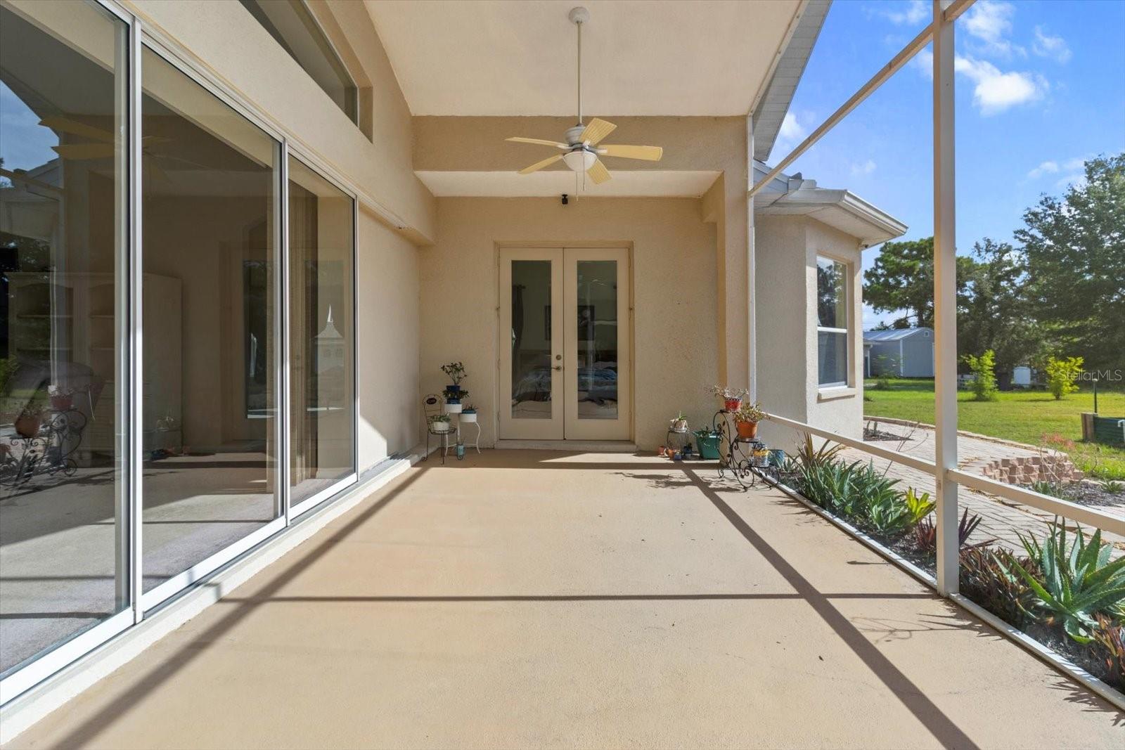 Image 39 of 48 For 11004 Carnes Street