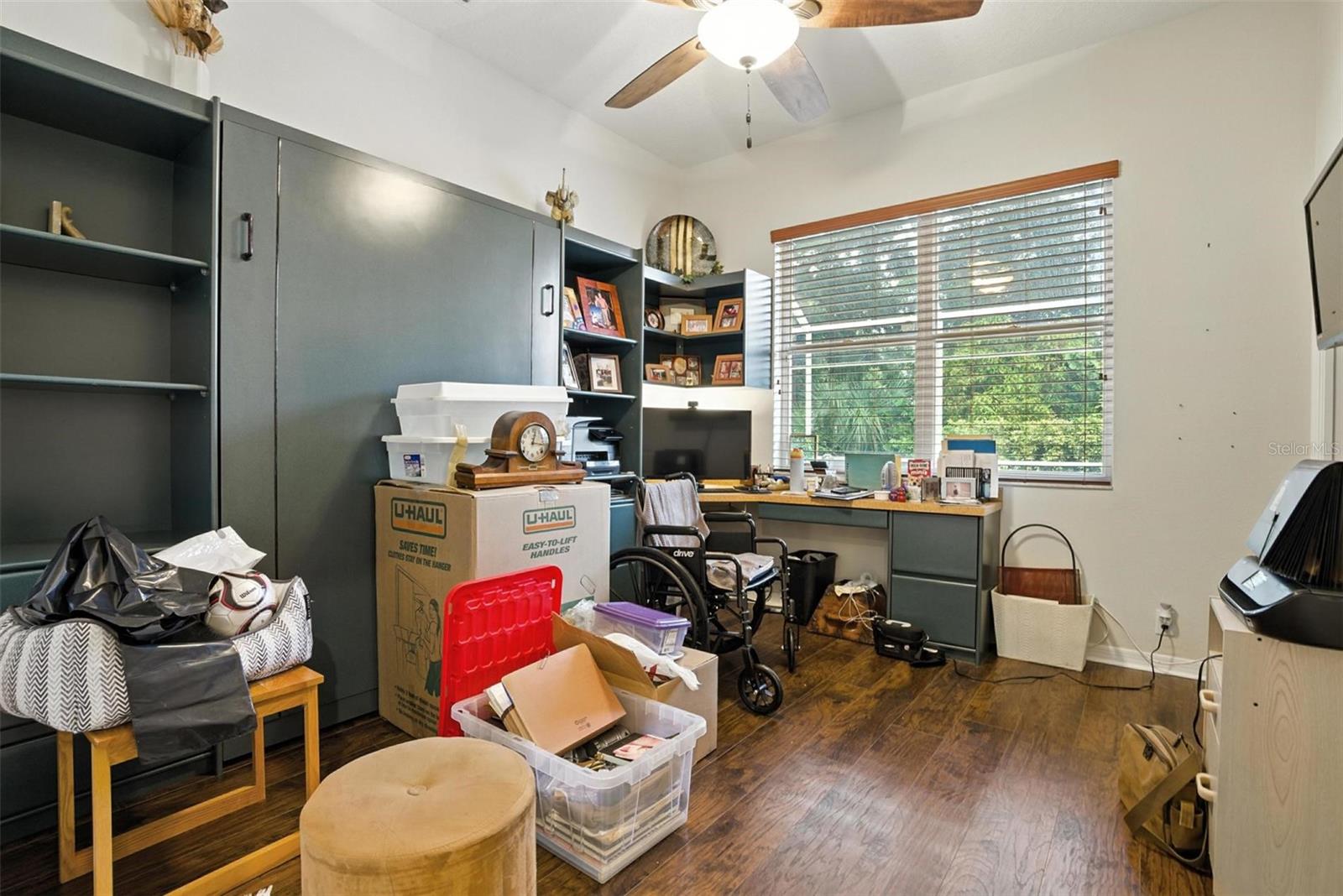 Image 17 of 22 For 5811 White Oak Bayou Court