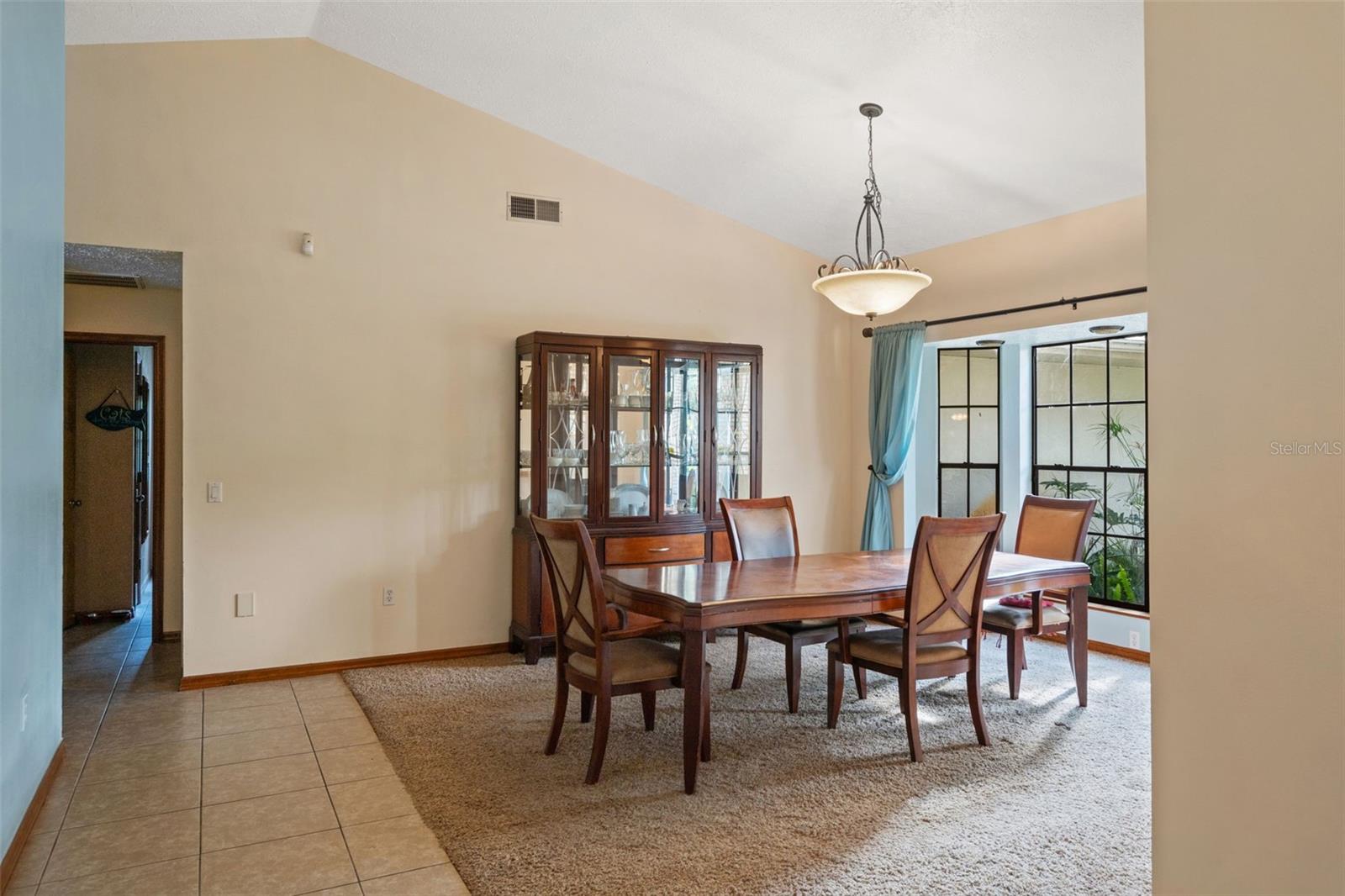 Image 10 of 40 For 7397 Royal Oak Drive