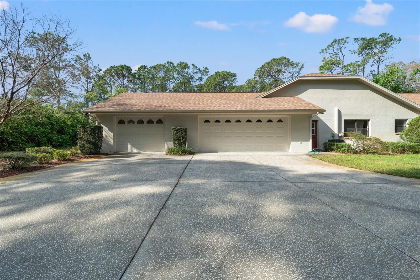 Image 18 of 40 For 7397 Royal Oak Drive