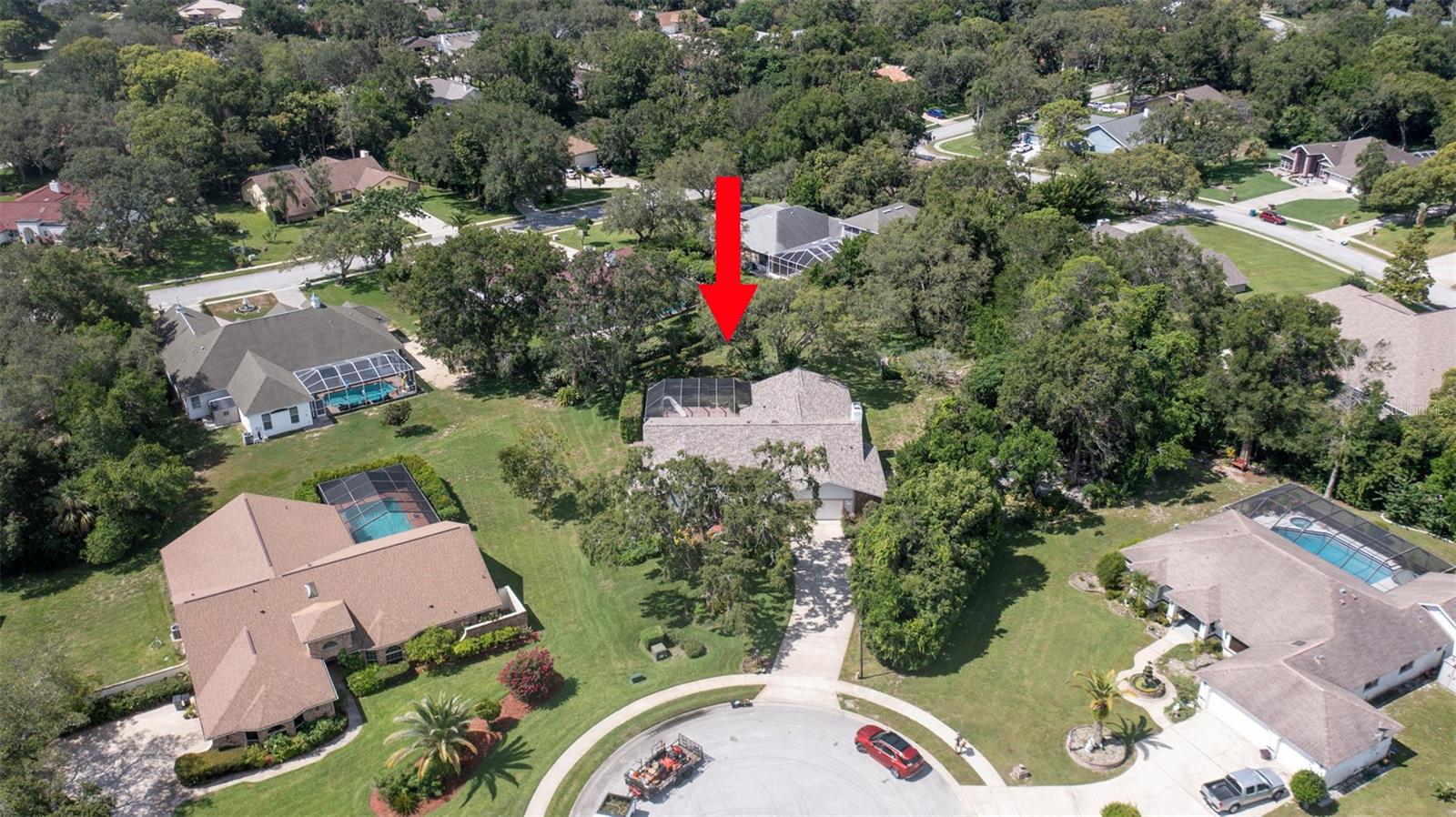 Image 2 of 51 For 7488 Birdland Crescent