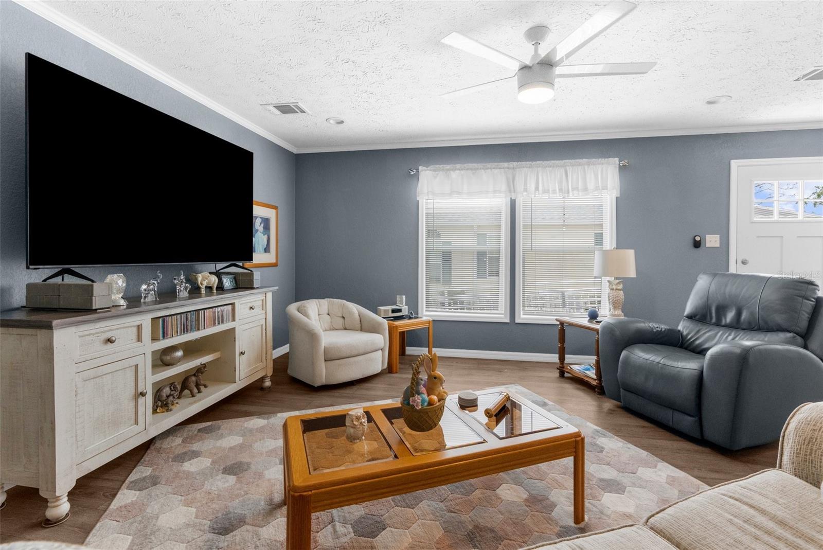 Image 16 of 59 For 15061 Brookridge Boulevard