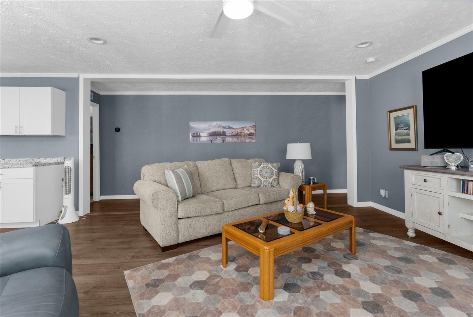 Image 30 of 59 For 15061 Brookridge Boulevard