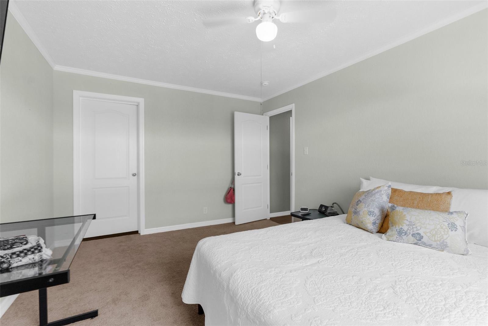 Image 39 of 59 For 15061 Brookridge Boulevard