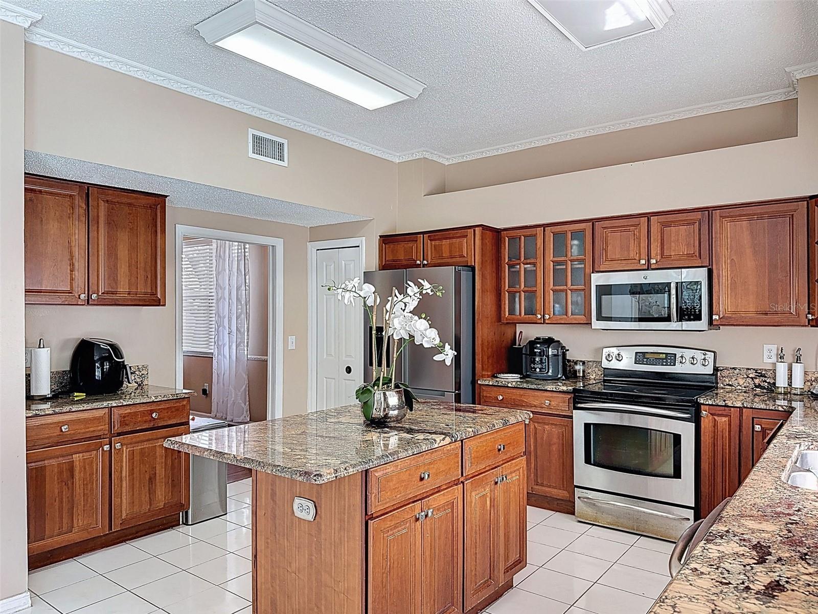 Image 20 of 81 For 13002 Saint Filagree Drive