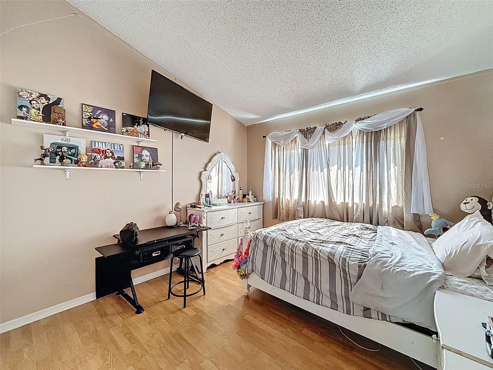 Image 51 of 81 For 13002 Saint Filagree Drive