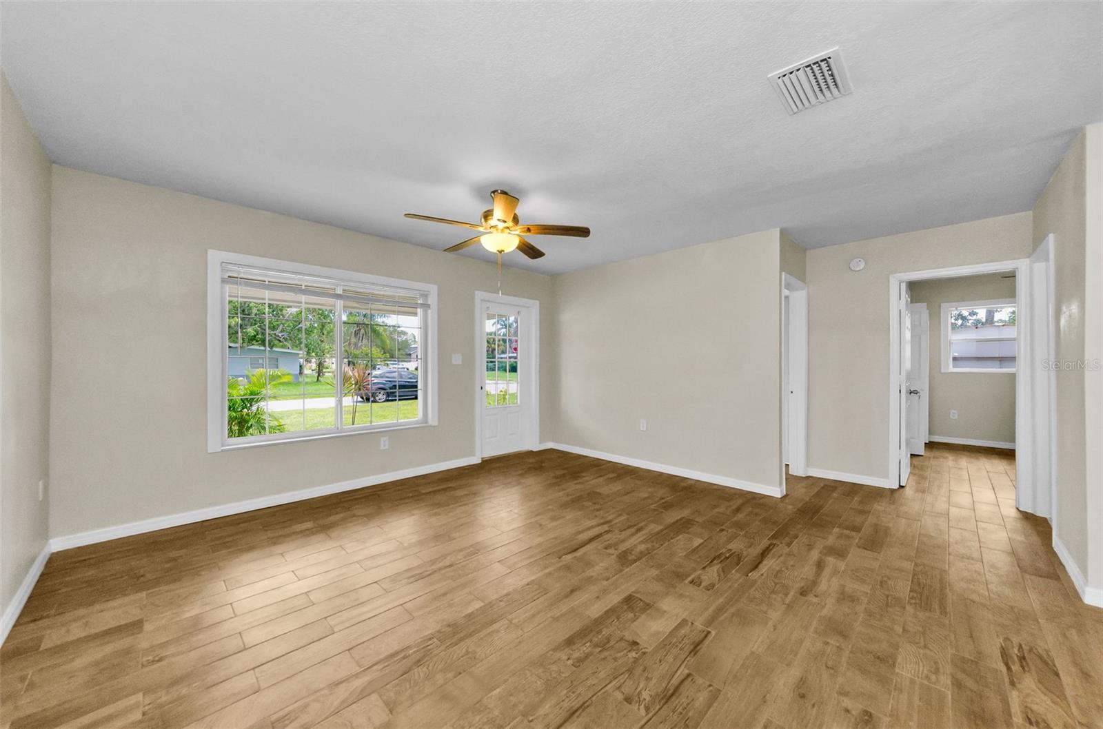 Image 13 of 44 For 5312 Dartmouth Road