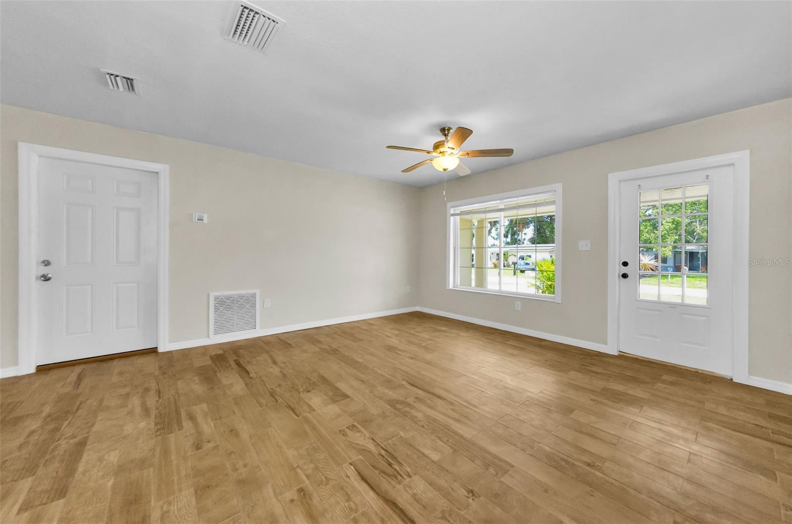 Image 14 of 44 For 5312 Dartmouth Road