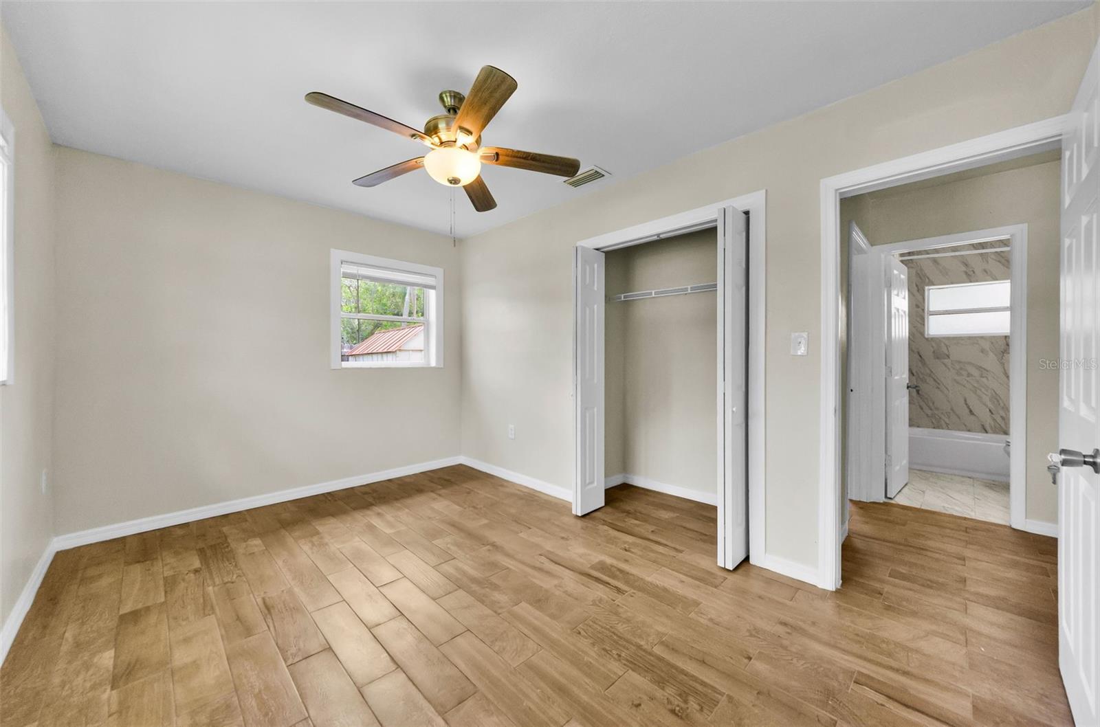 Image 32 of 44 For 5312 Dartmouth Road