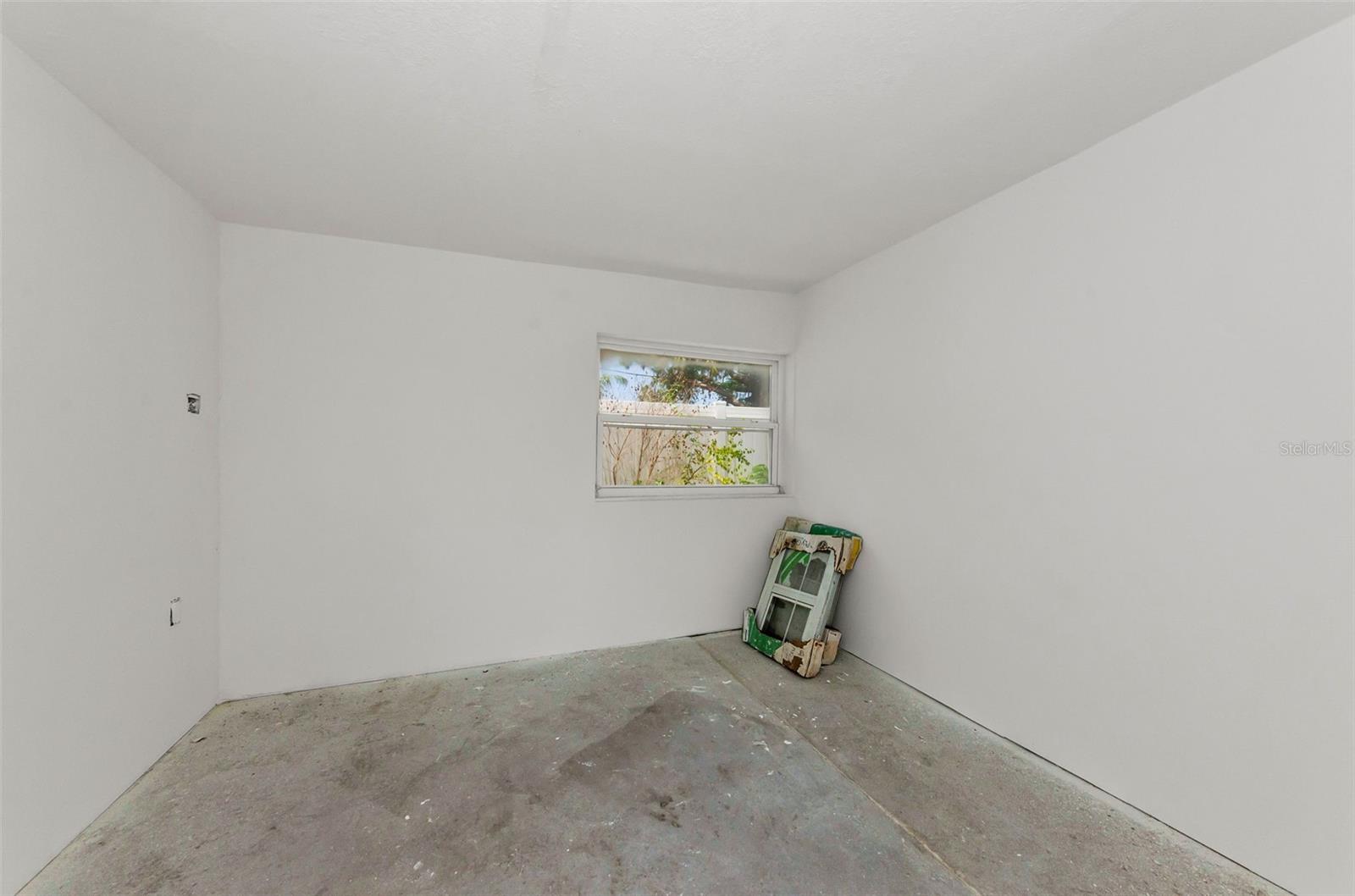 Image 36 of 44 For 5312 Dartmouth Road
