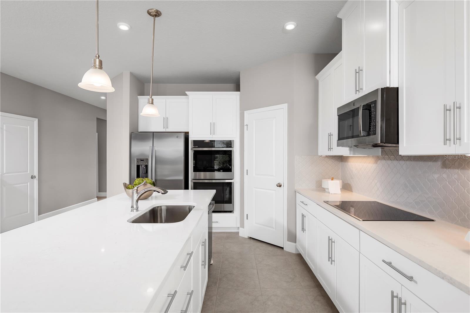 Image 3 of 19 For 6045 Wild Petunia Drive