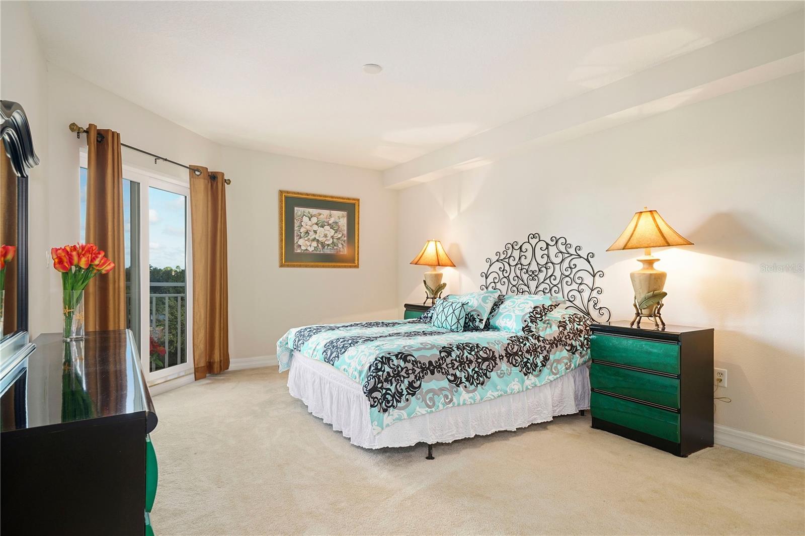 Image 17 of 50 For 4516 Seagull Drive 415