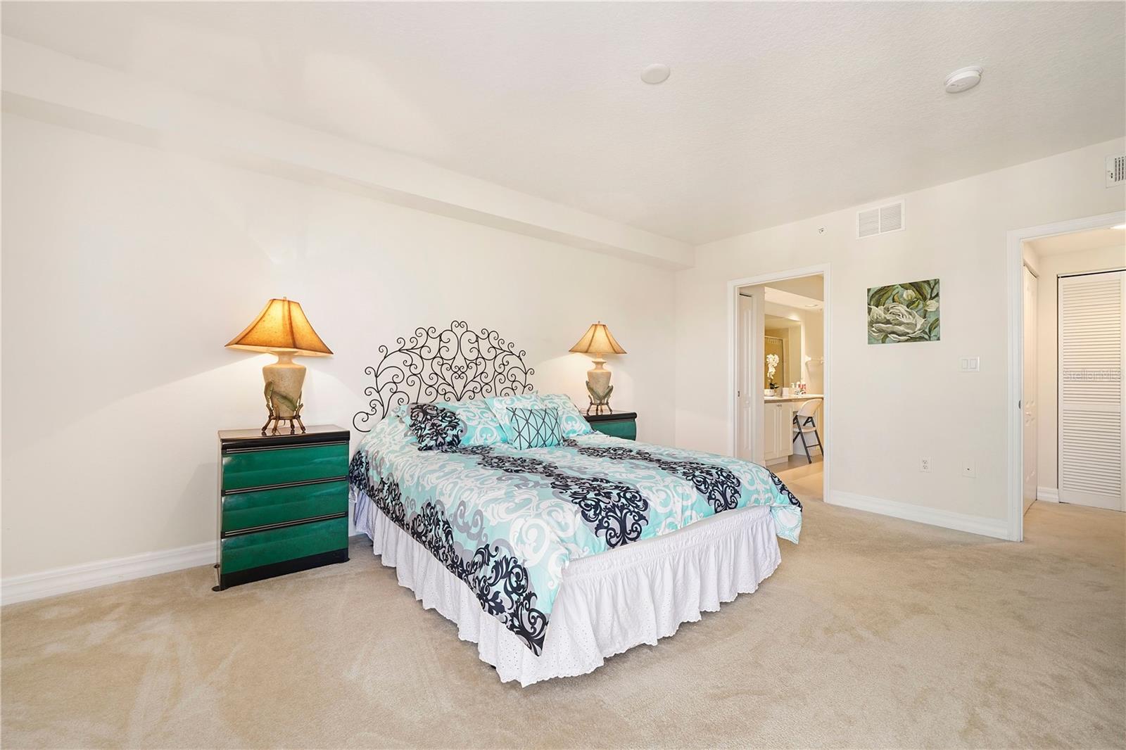 Image 18 of 50 For 4516 Seagull Drive 415