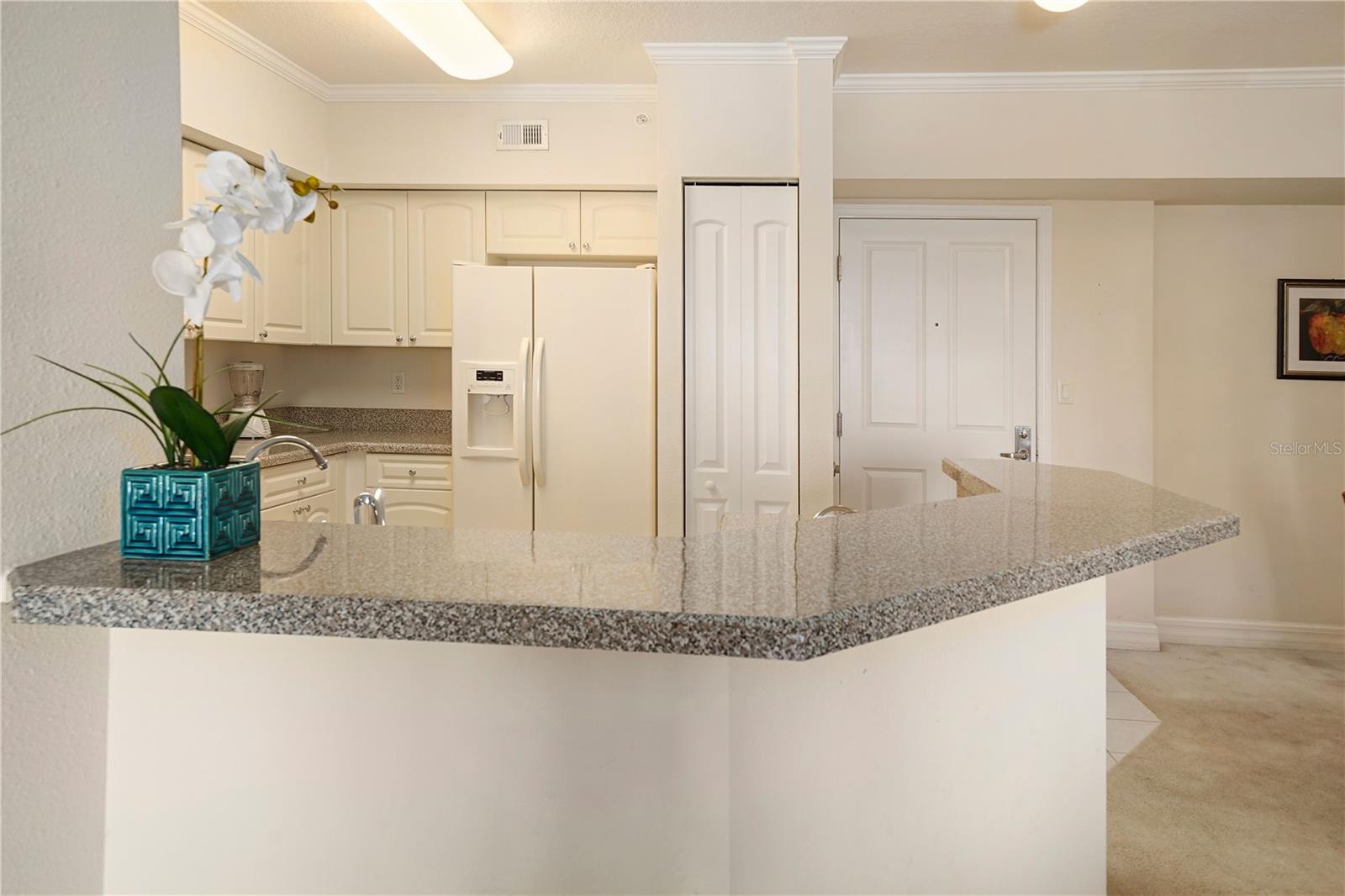 Image 6 of 50 For 4516 Seagull Drive 415