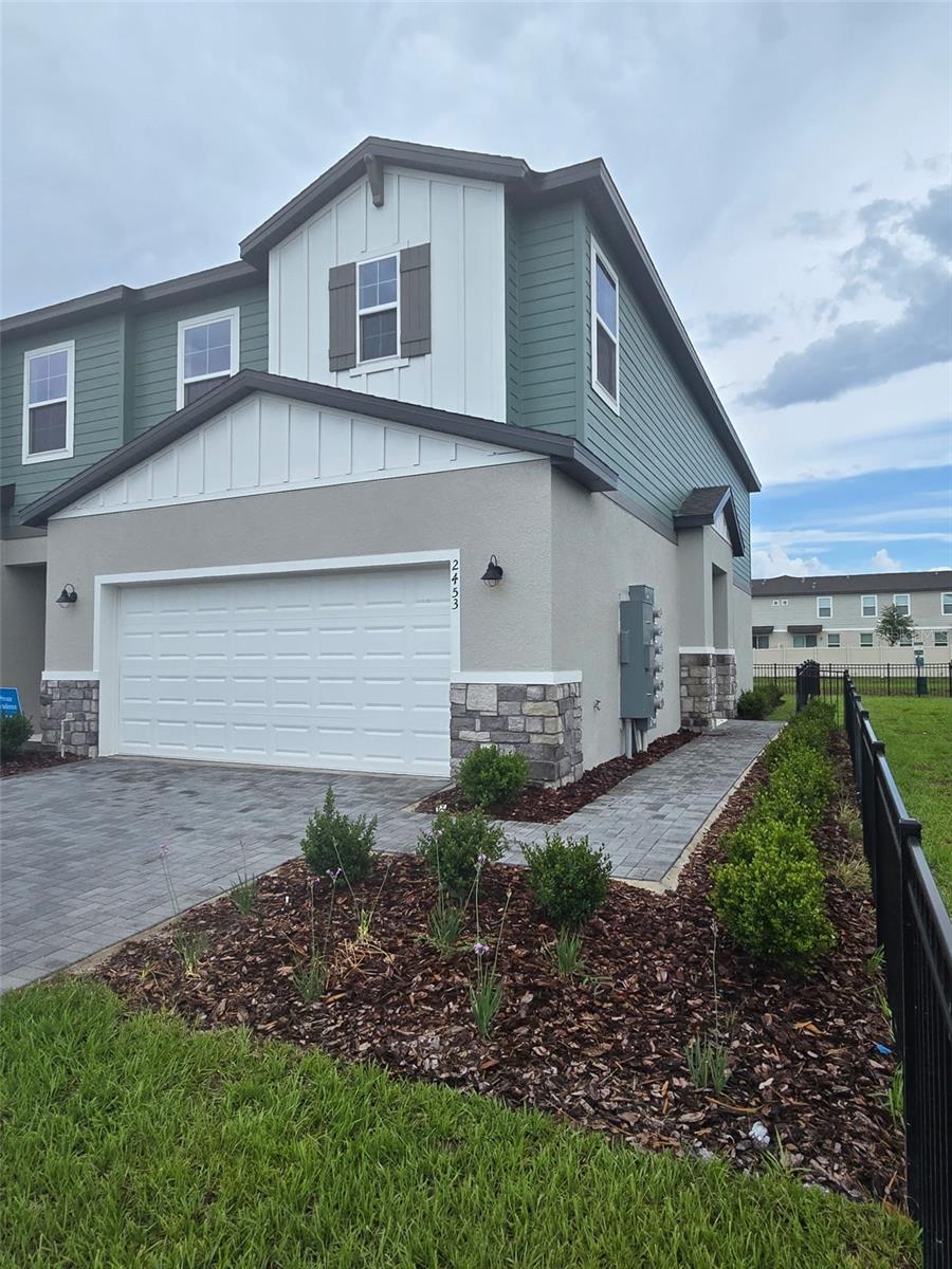 Image 2 of 10 For 1089 Orange Trailside Way