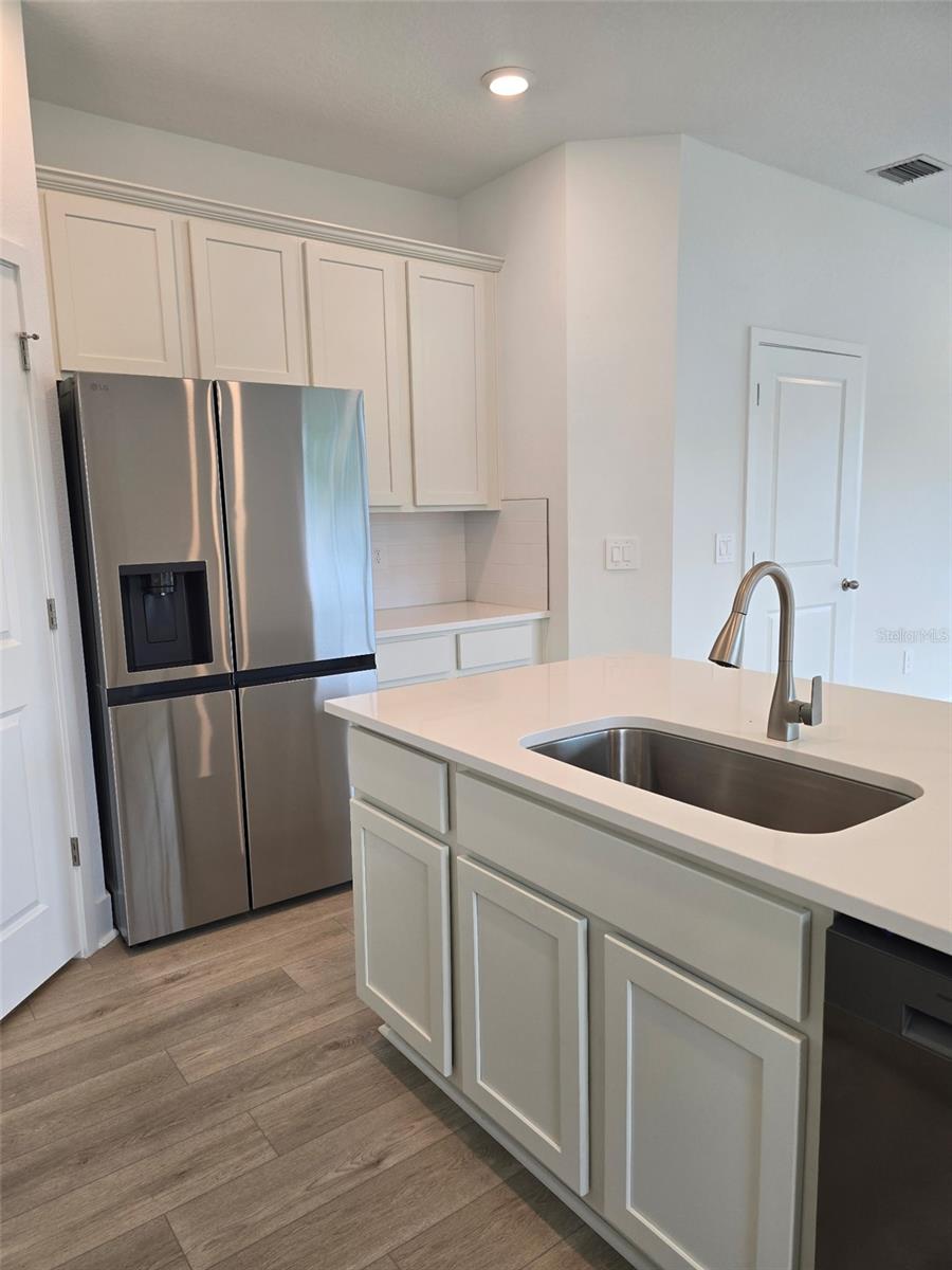 Image 4 of 10 For 1089 Orange Trailside Way
