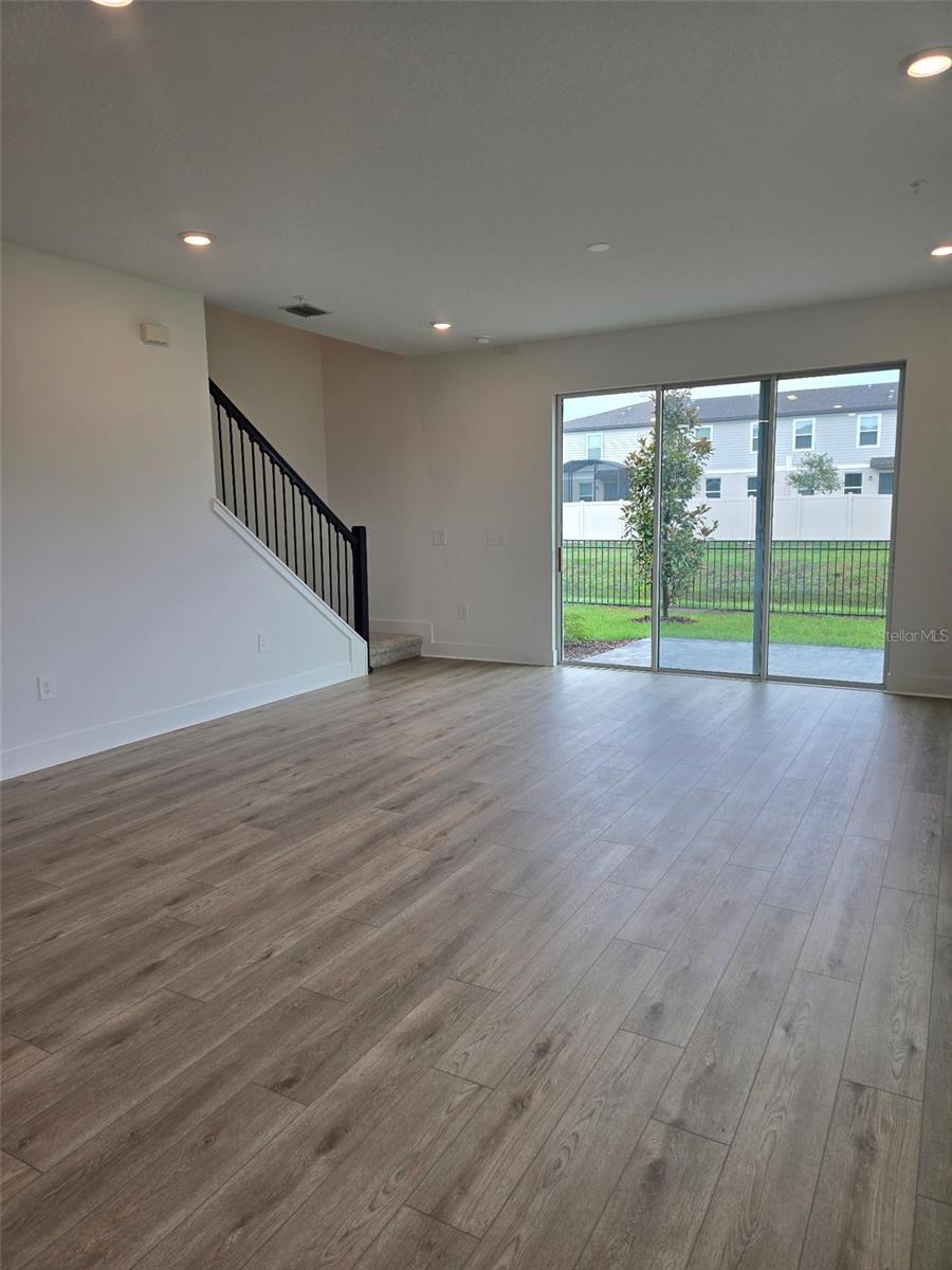 Image 7 of 10 For 1089 Orange Trailside Way