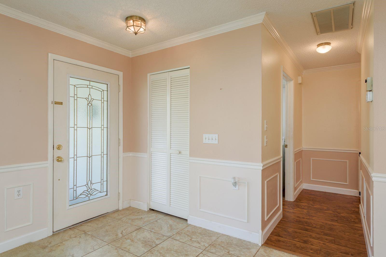 Image 14 of 54 For 7328 Sugarbush Drive