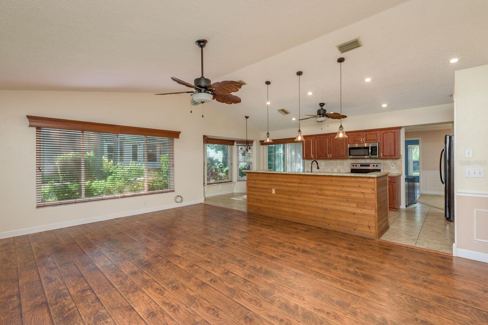 Image 7 of 54 For 7328 Sugarbush Drive