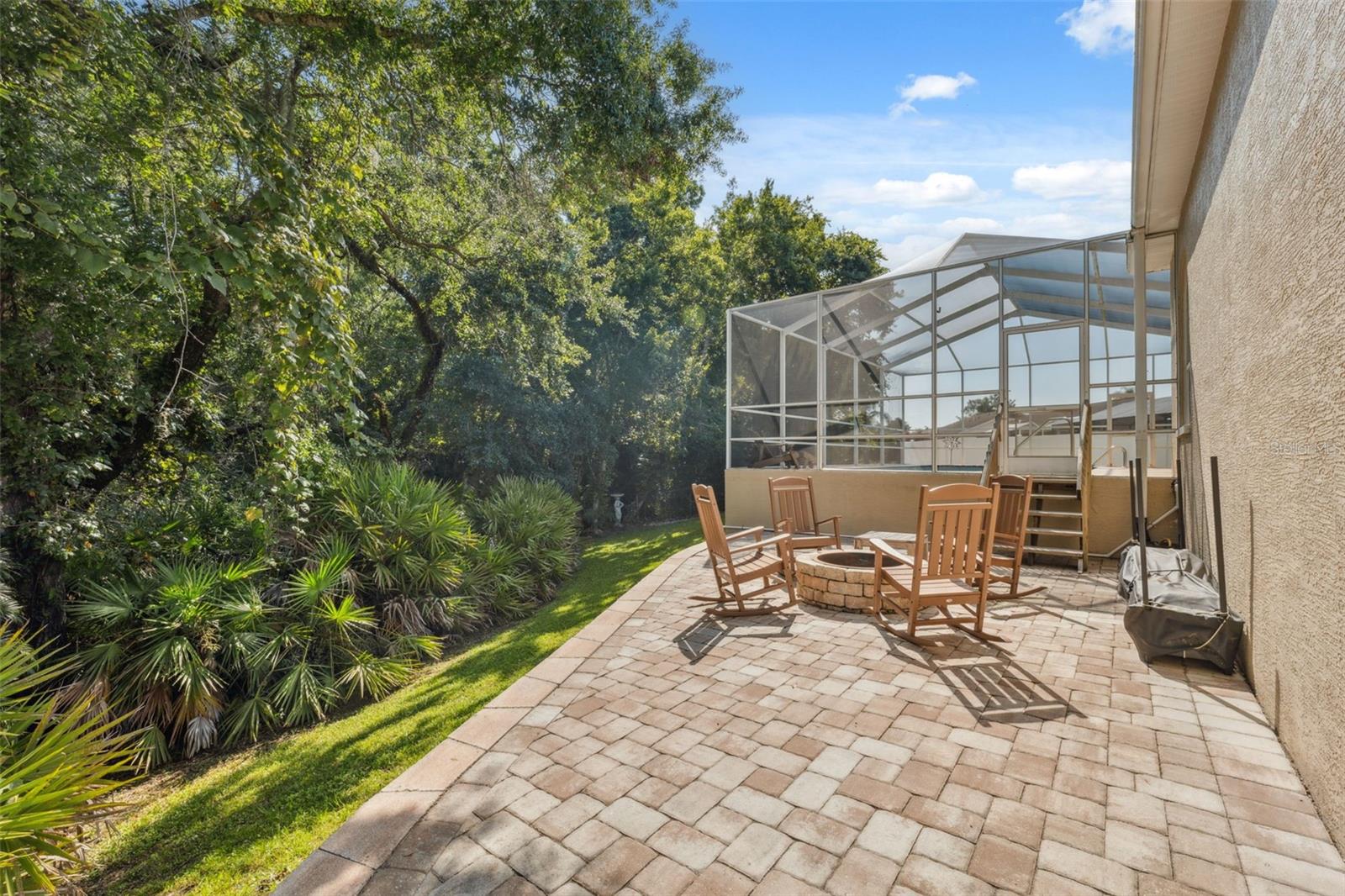 Listing photo id 20 for 8125 Setters Point Drive