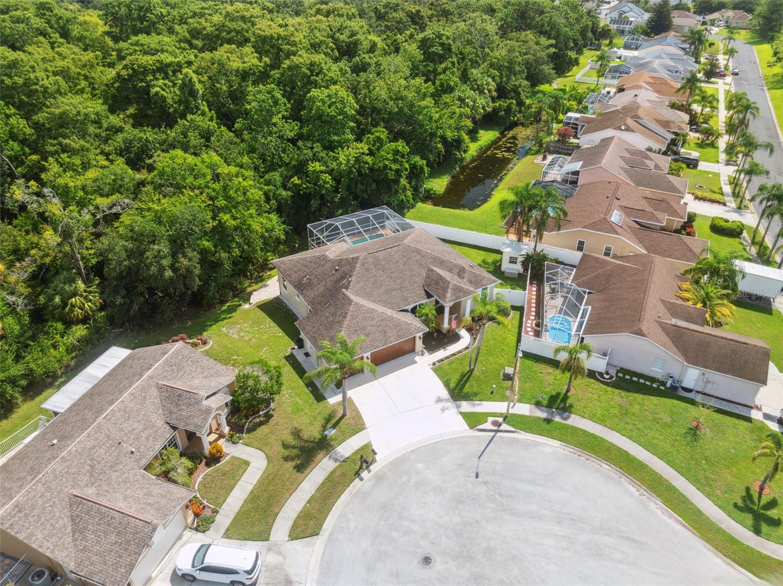 Listing photo id 26 for 8125 Setters Point Drive