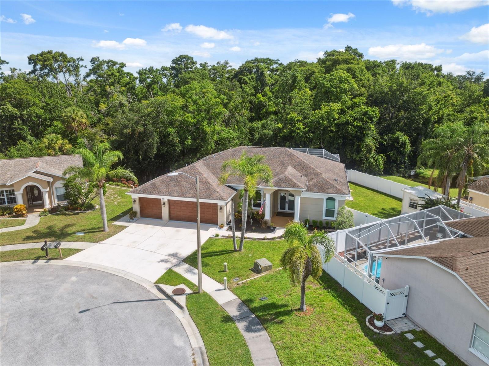 Listing photo id 27 for 8125 Setters Point Drive