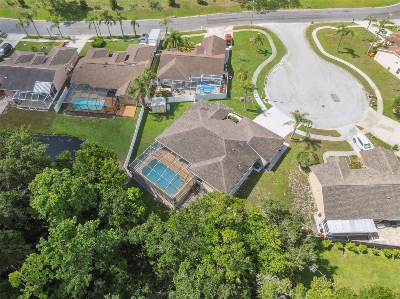 Listing photo id 30 for 8125 Setters Point Drive