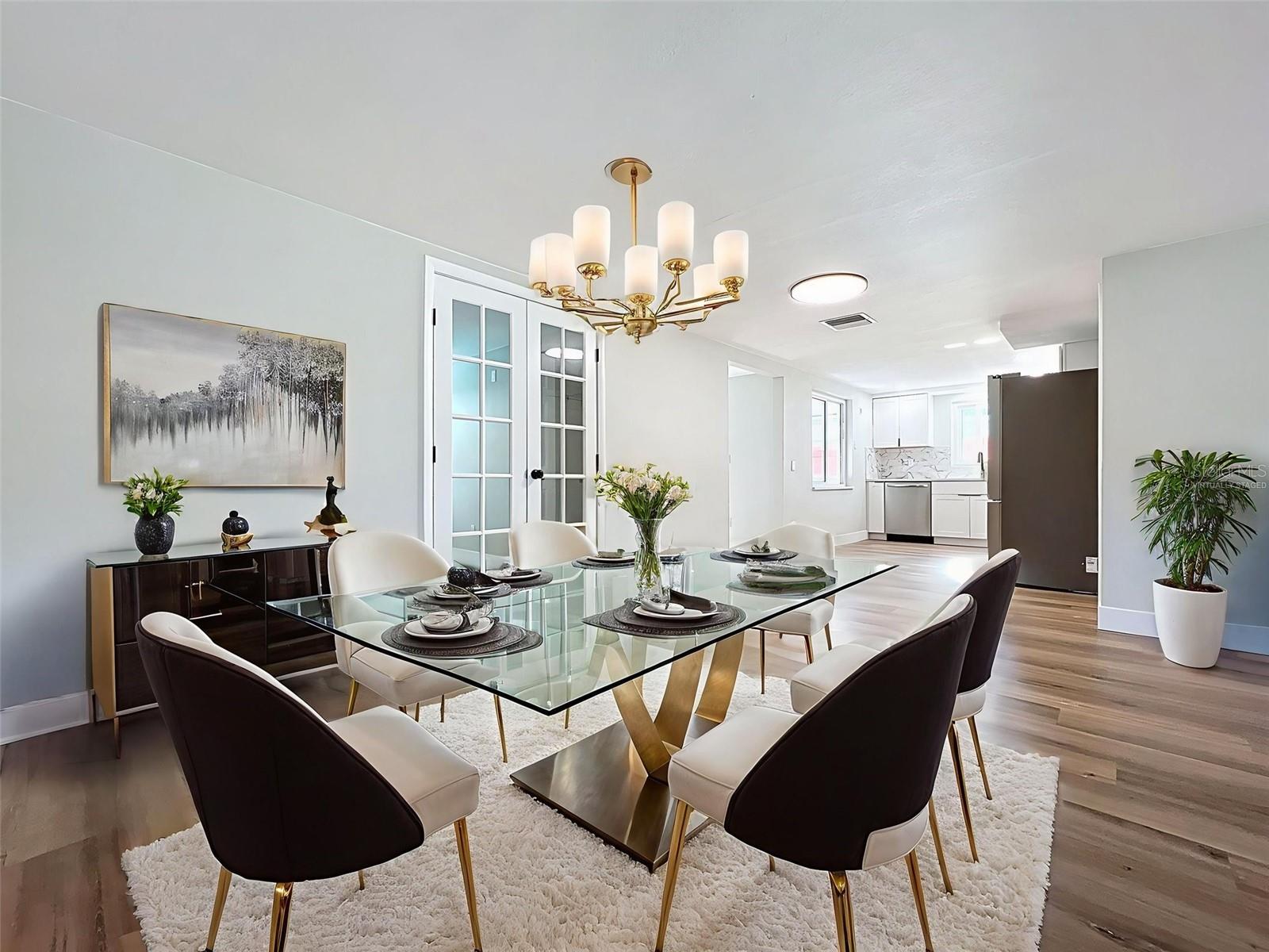 Listing photo id 10 for 7311 San Carlos Drive