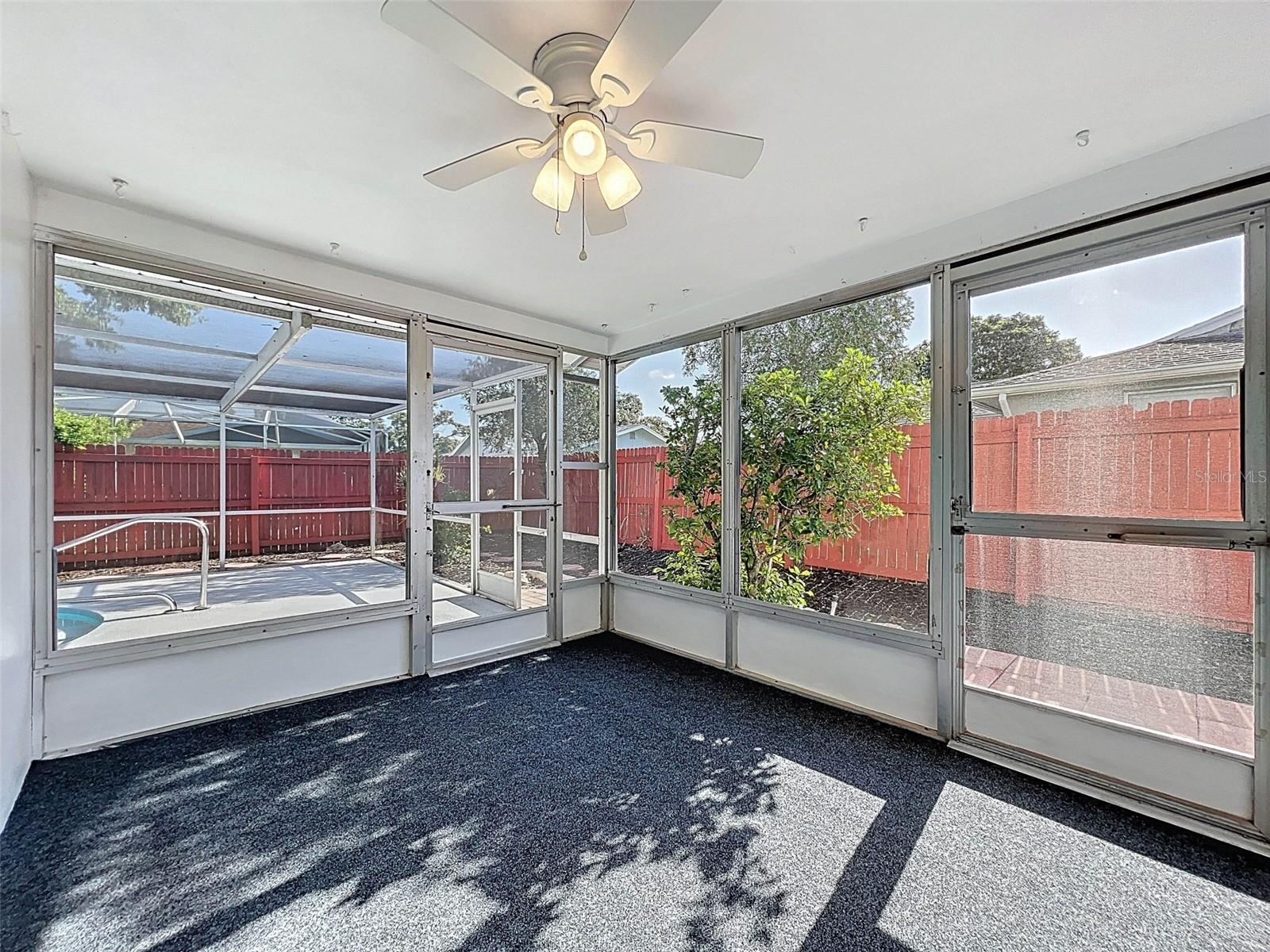 Listing photo id 32 for 7311 San Carlos Drive