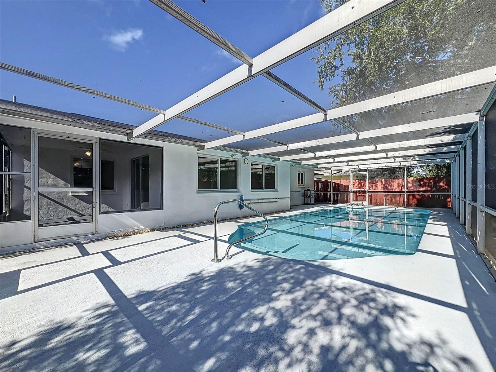Listing photo id 34 for 7311 San Carlos Drive