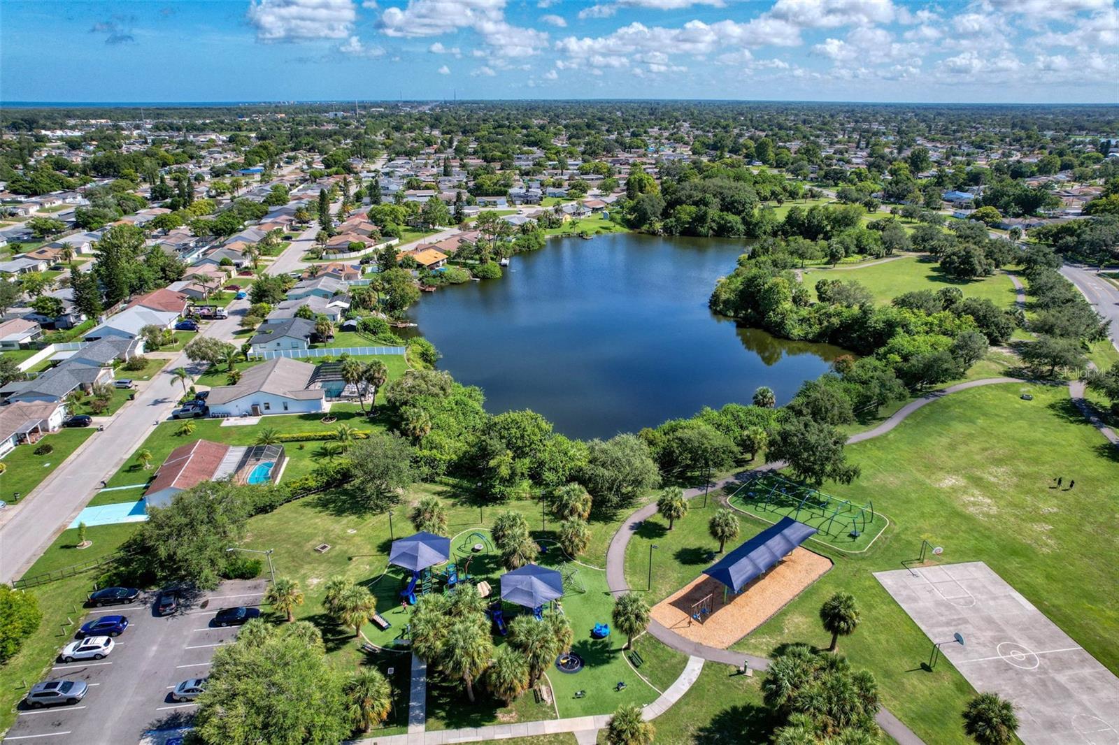 Listing photo id 44 for 7311 San Carlos Drive