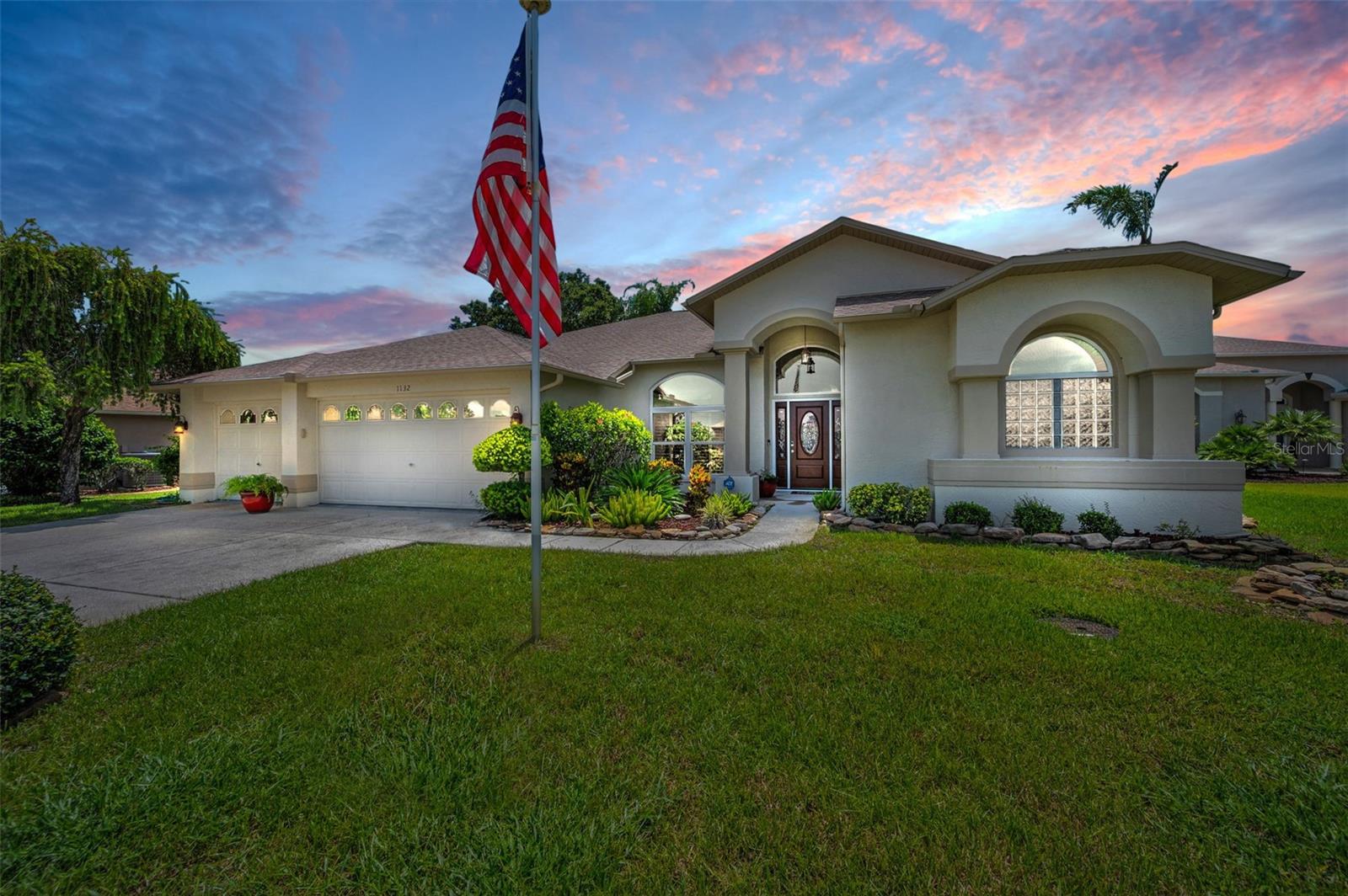 Image 2 of 100 For 1132 Rambling Vine Court