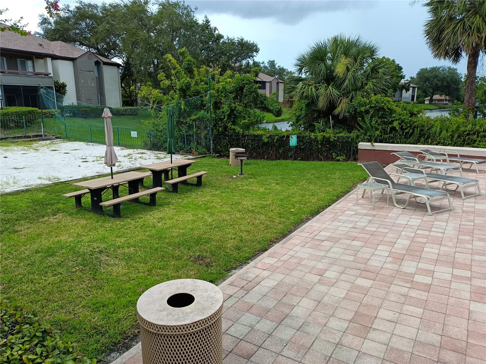Listing photo id 60 for 10263 Gandy Boulevard N 611