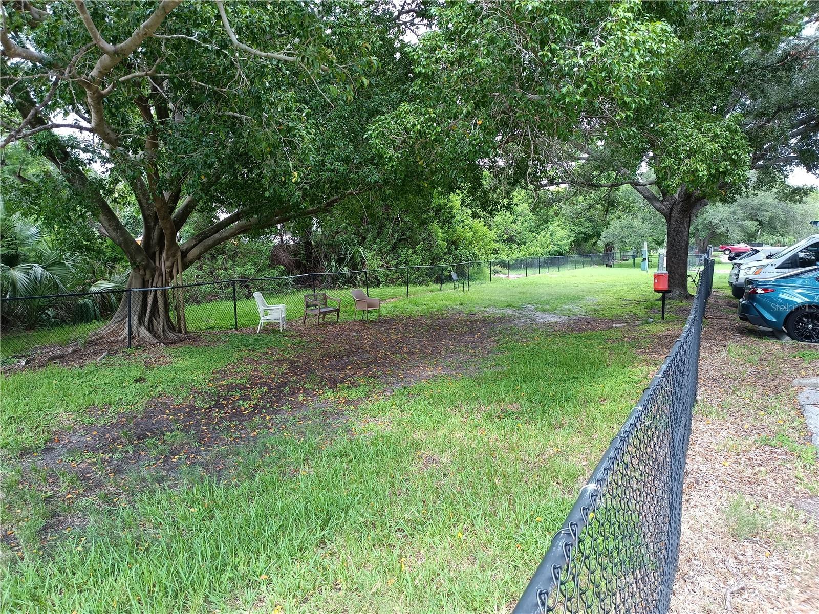Listing photo id 64 for 10263 Gandy Boulevard N 611