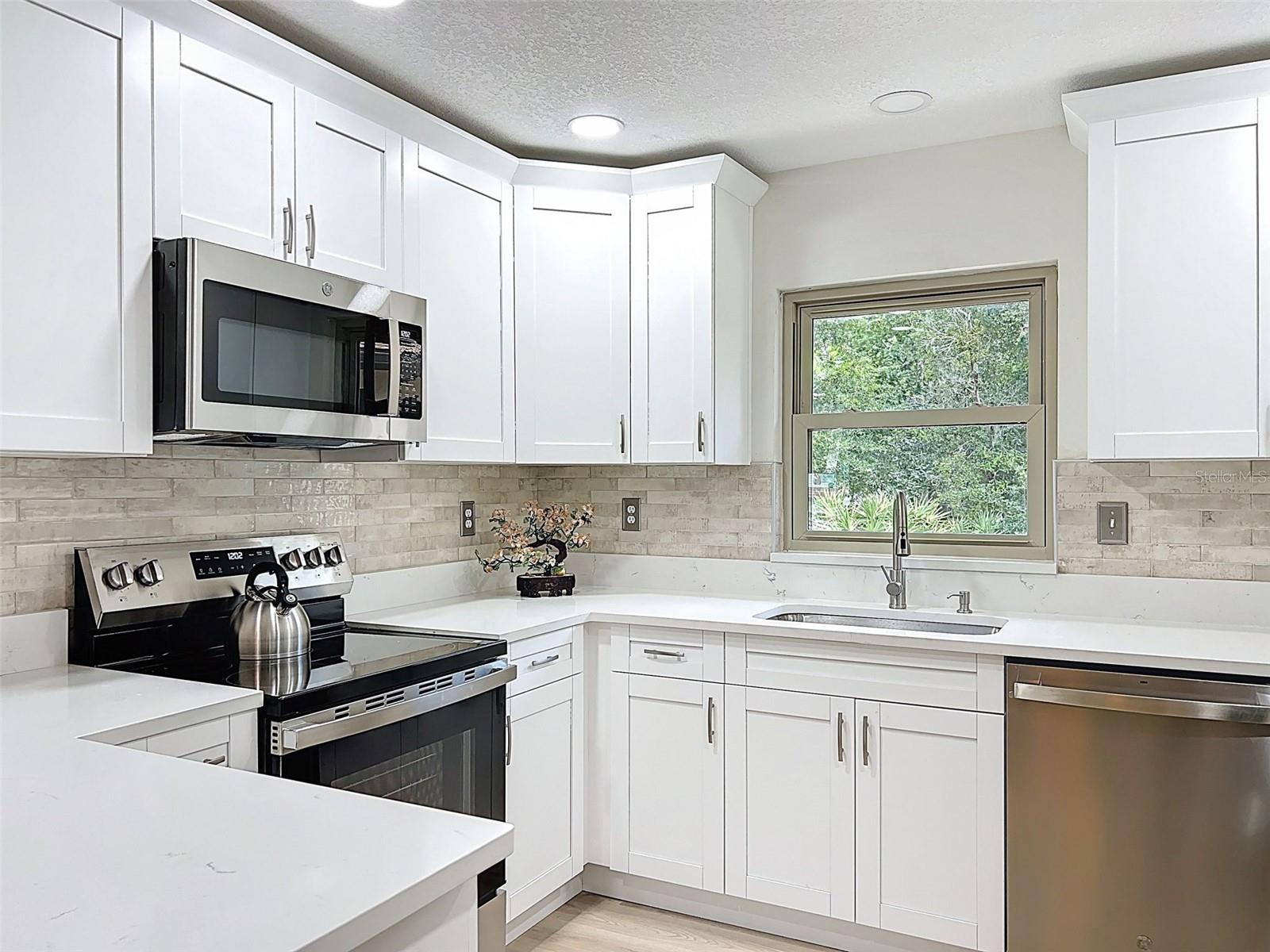 Image 11 of 44 For 6499 Rosedale Drive