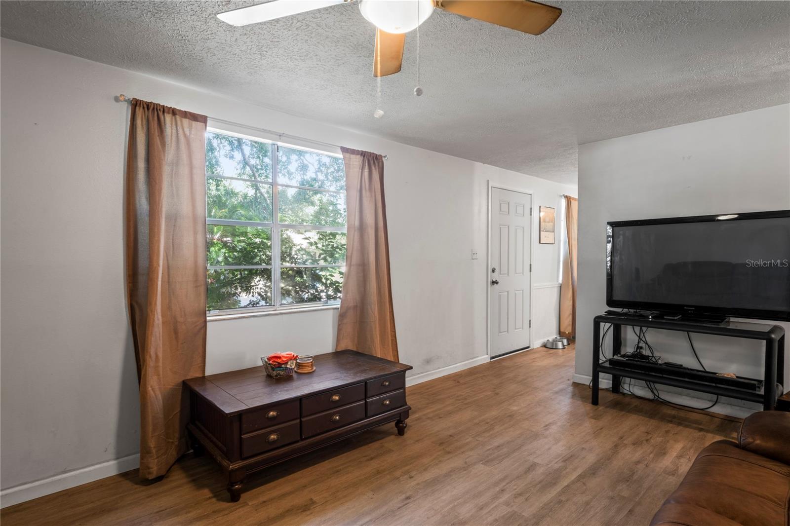 Image 5 of 22 For 4312 Mesa Drive