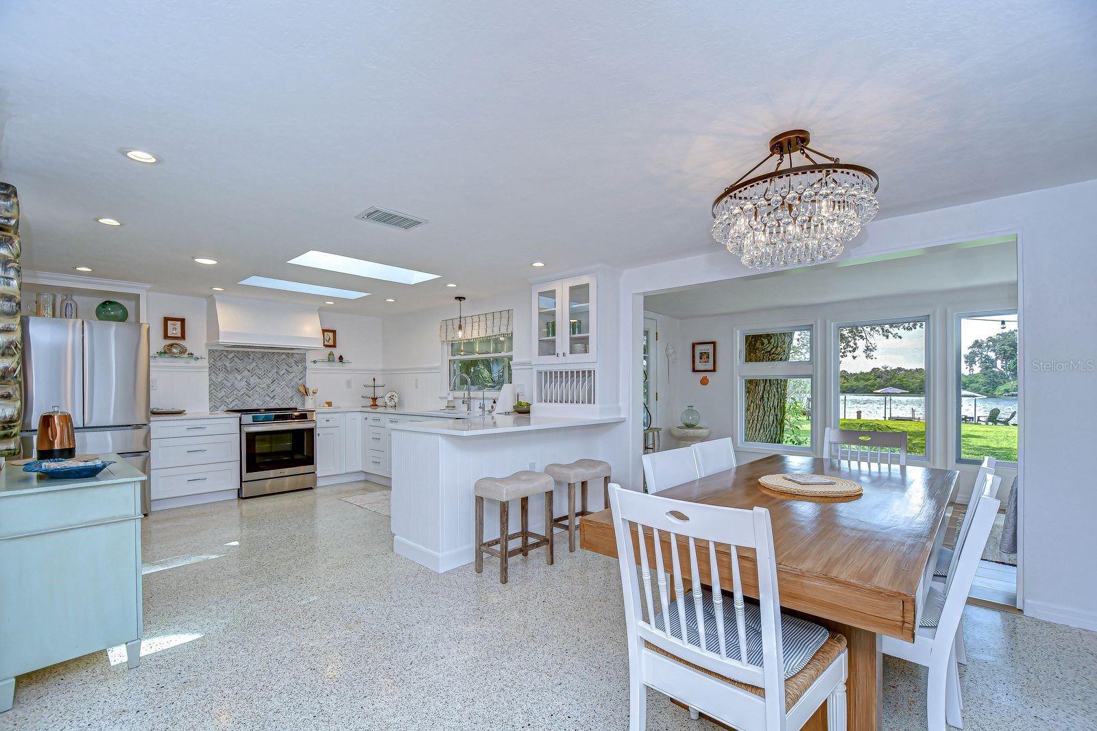 Image 12 of 35 For 7041 Morningstar Lane