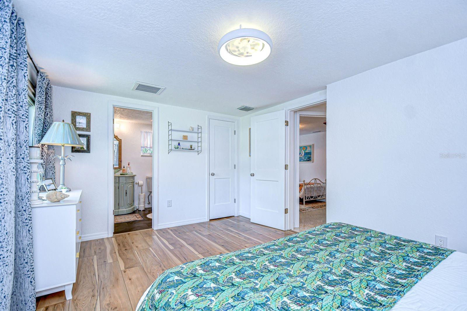 Image 17 of 35 For 7041 Morningstar Lane