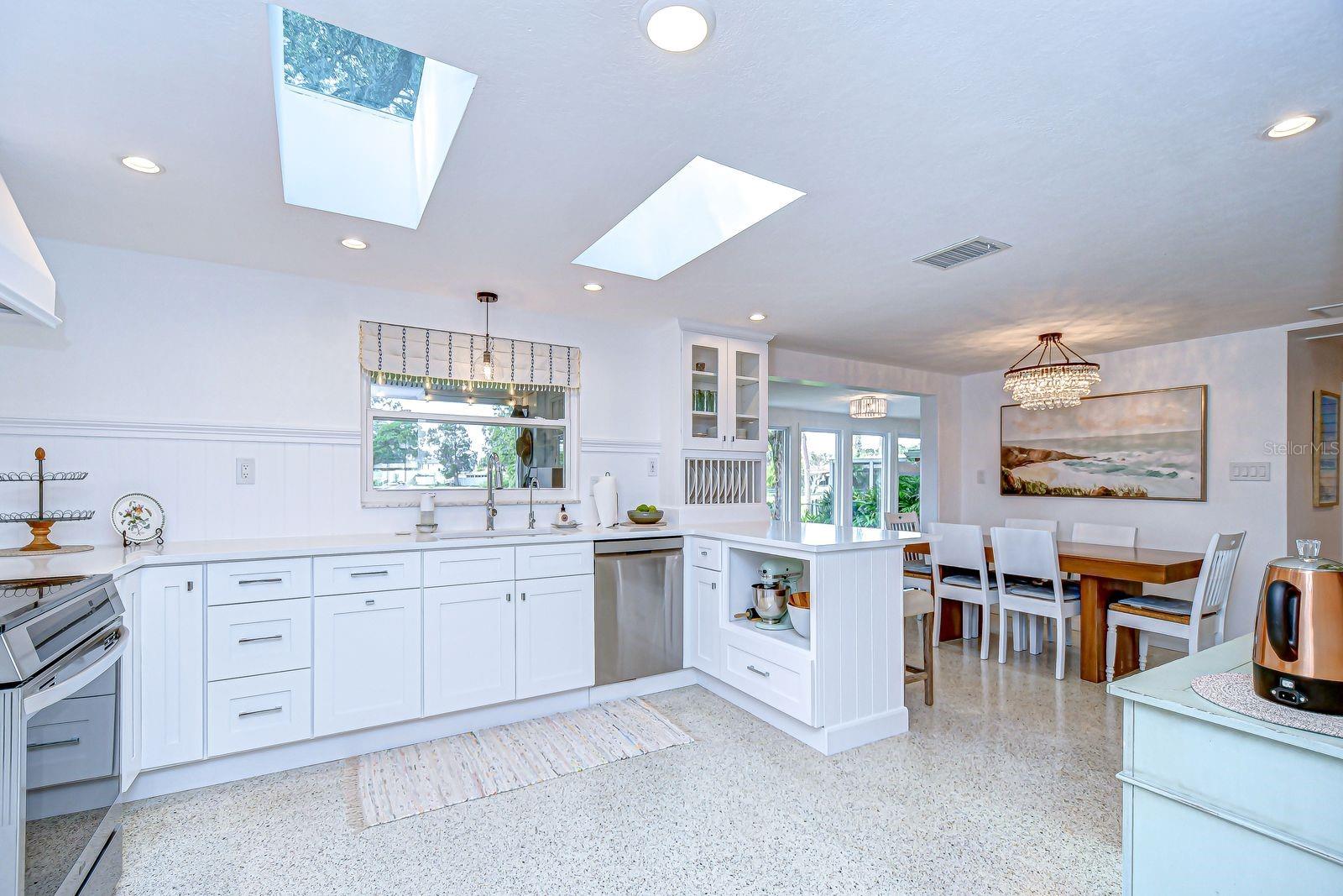 Image 23 of 35 For 7041 Morningstar Lane